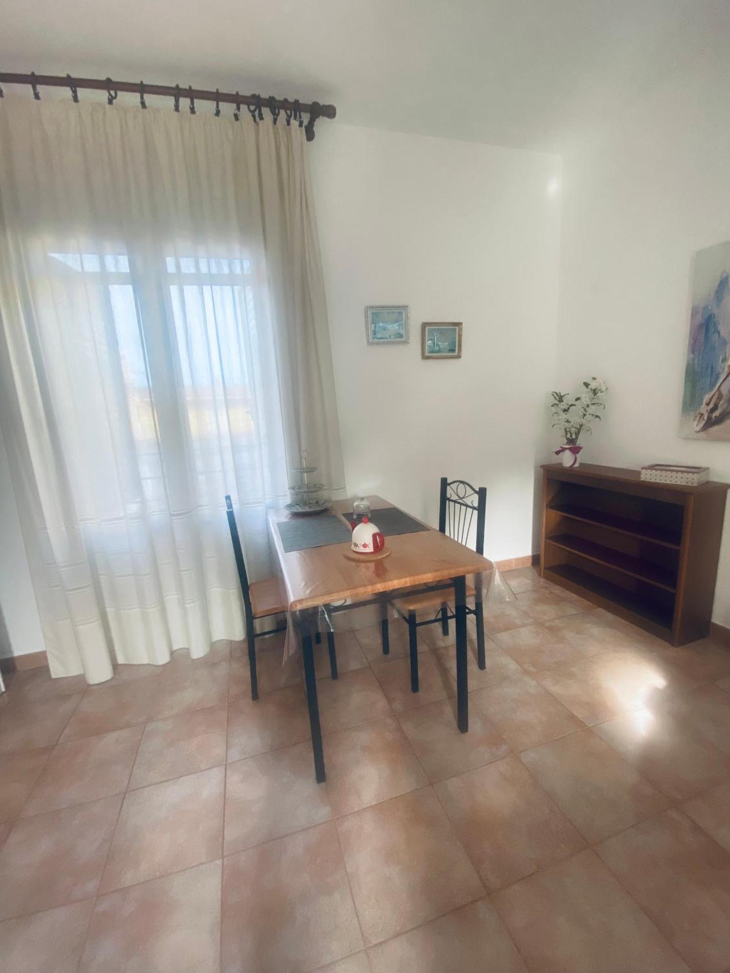 Bed And Breakfast Le Petunie Bari Sardo Kültér fotó
