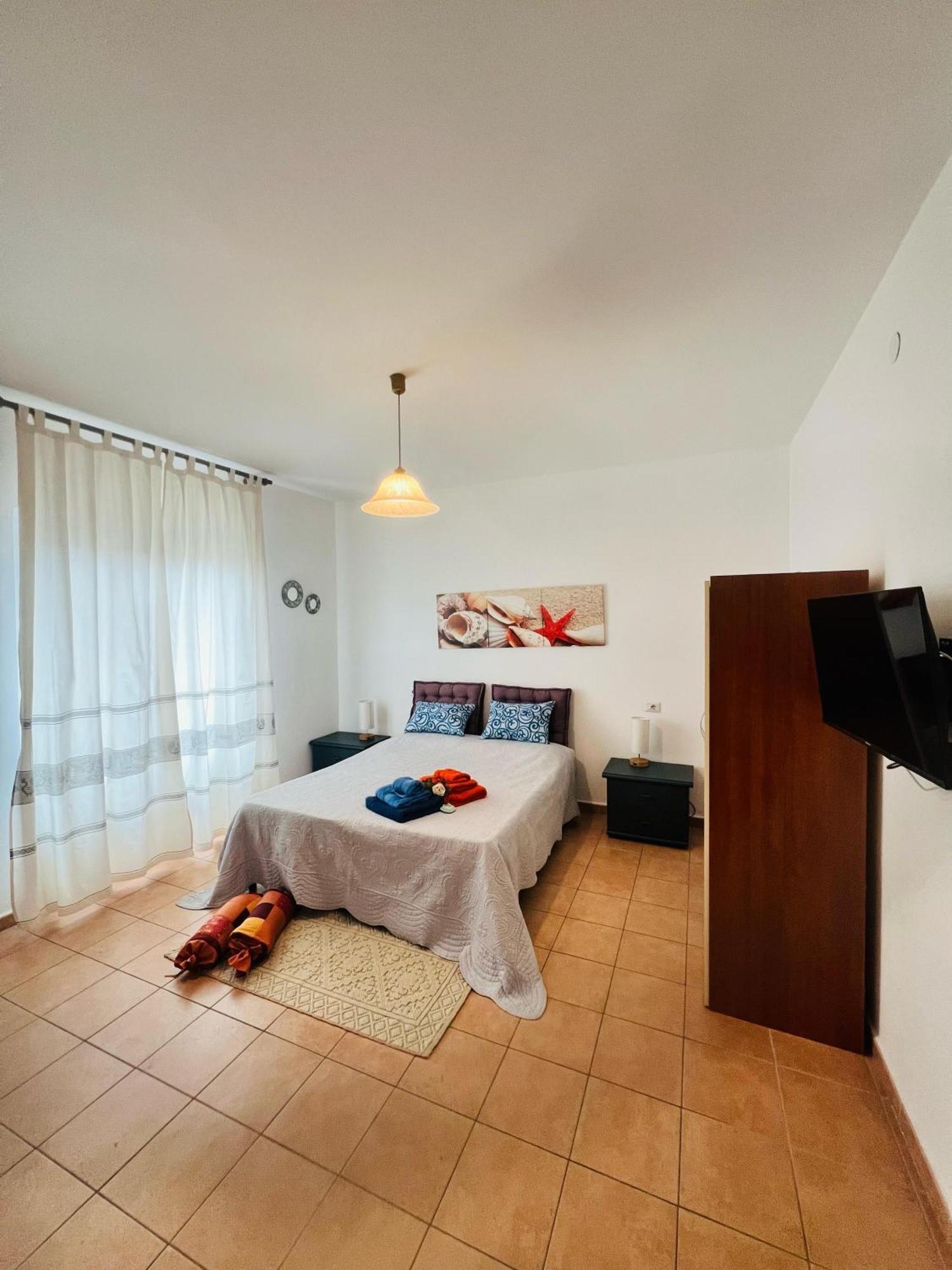 Bed And Breakfast Le Petunie Bari Sardo Kültér fotó