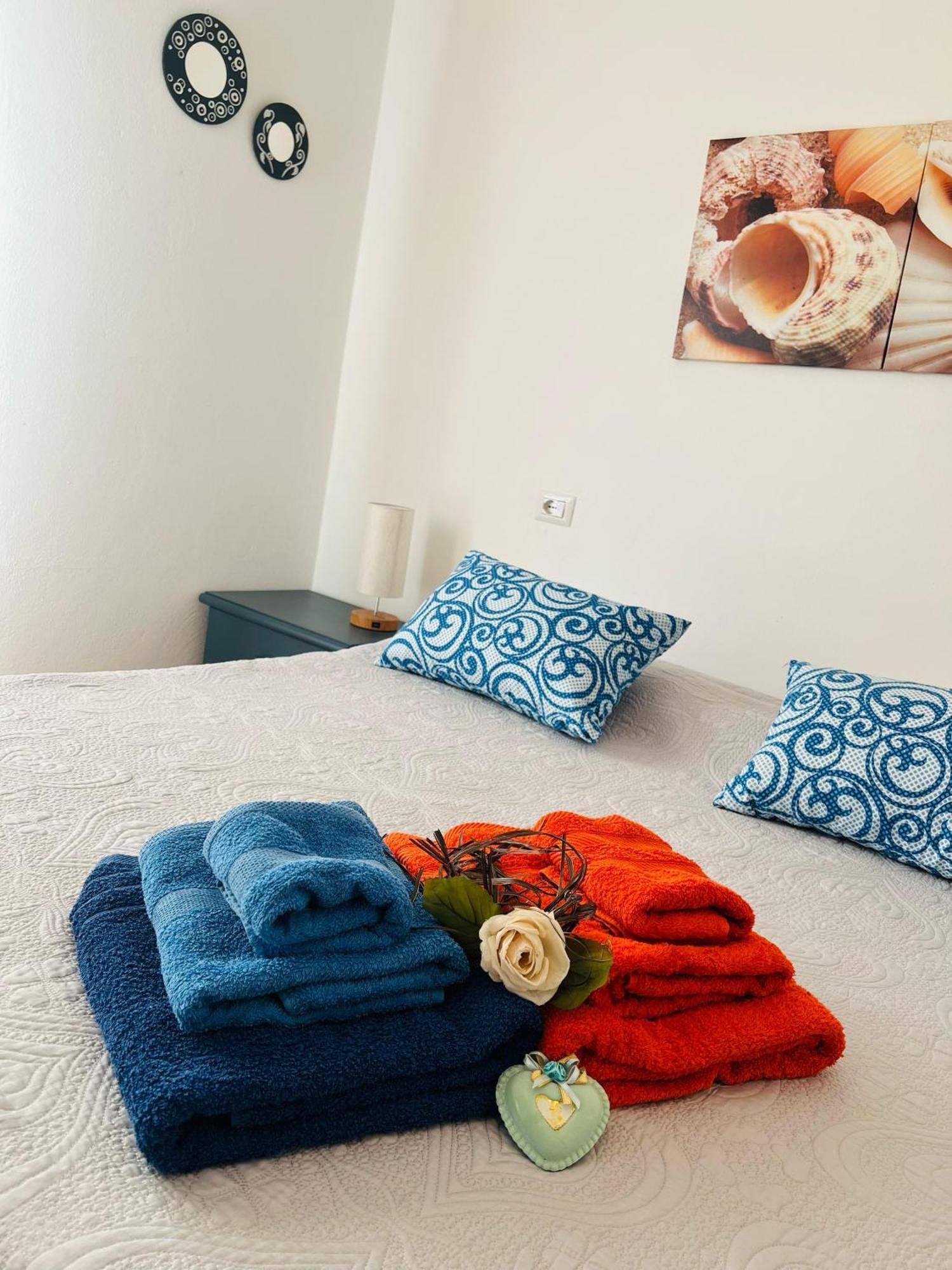 Bed And Breakfast Le Petunie Bari Sardo Kültér fotó